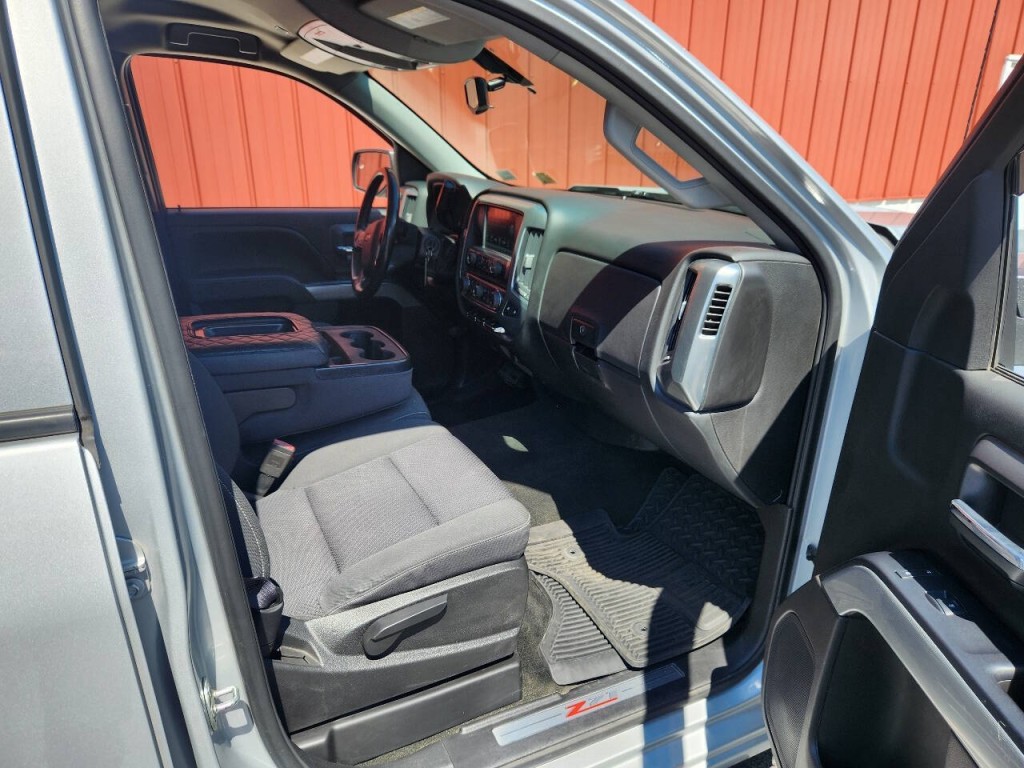 2017 Chevrolet Silverado 1500 Image 13