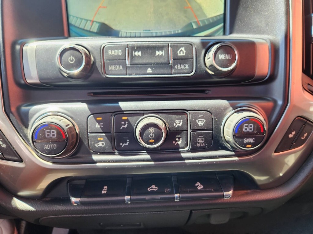 2017 Chevrolet Silverado 1500 Image 19