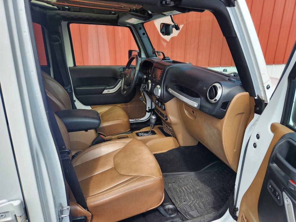 2017 Jeep Wrangler Unlimited Image 14