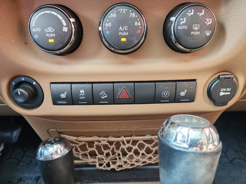 2017 Jeep Wrangler Unlimited Image 22