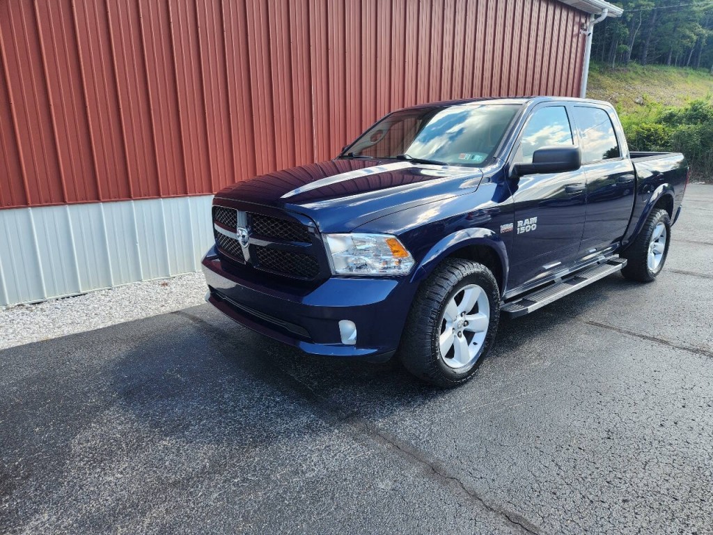 2014 RAM 1500 Image 3