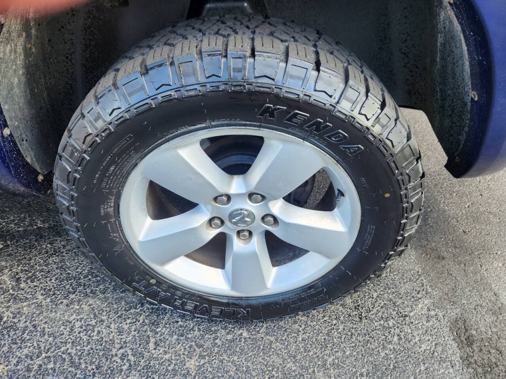 2014 RAM 1500 Image 7