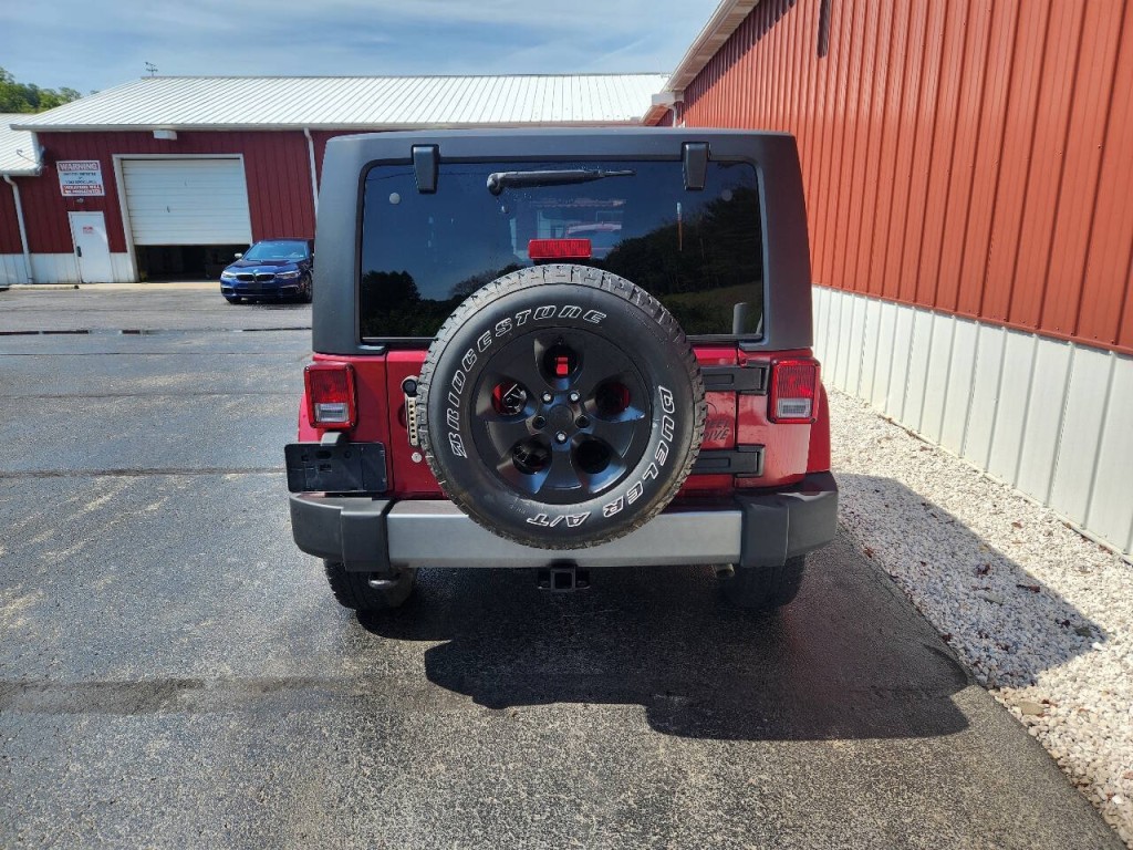 2012 Jeep Wrangler Image 6