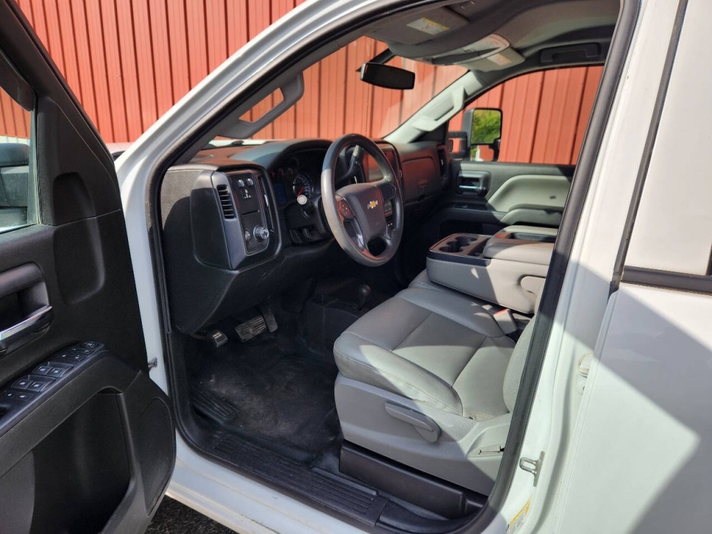 2019 Chevrolet Silverado 1500 Image 11