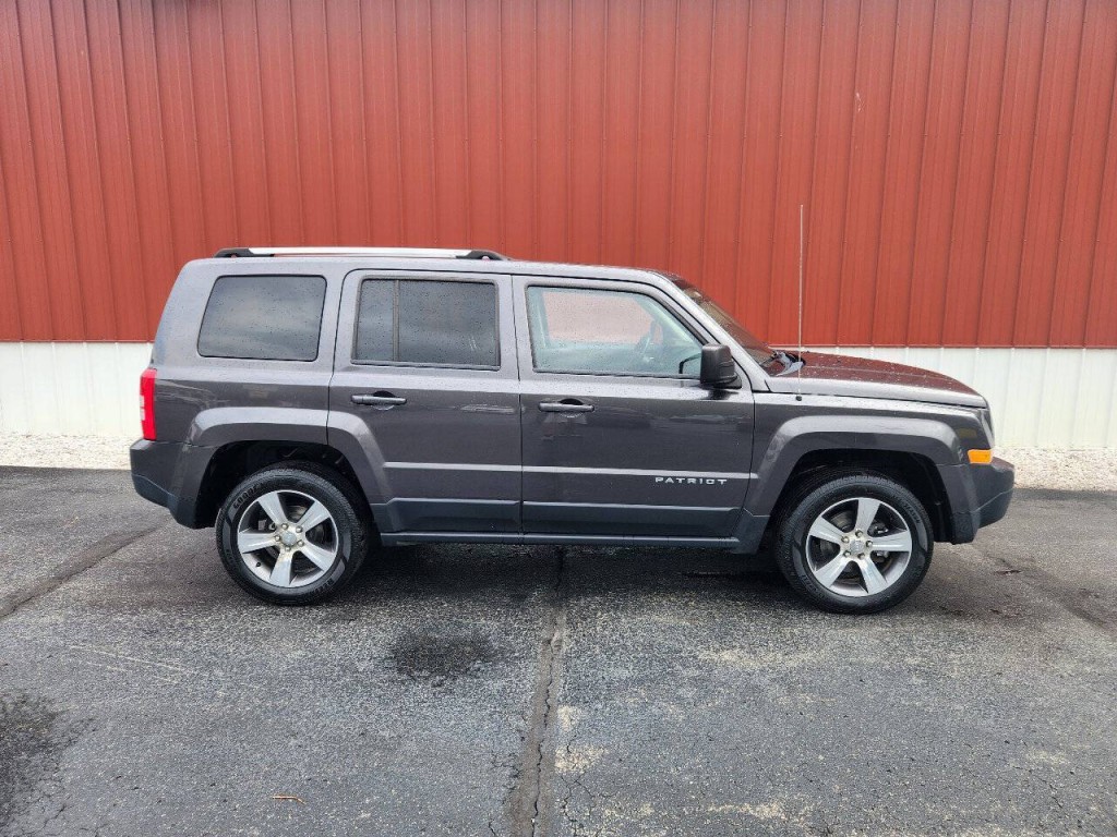 2016 Jeep Patriot Image 9