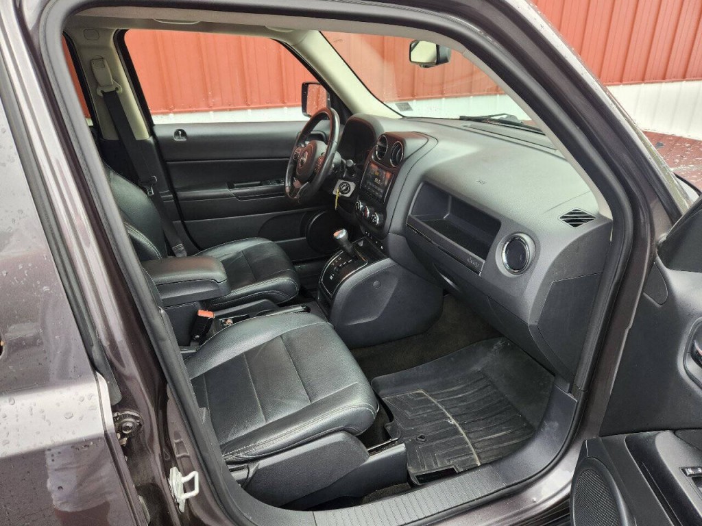 2016 Jeep Patriot Image 13