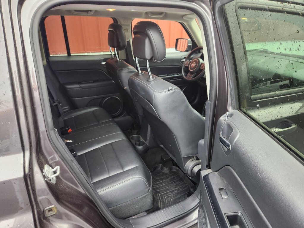 2016 Jeep Patriot Image 14