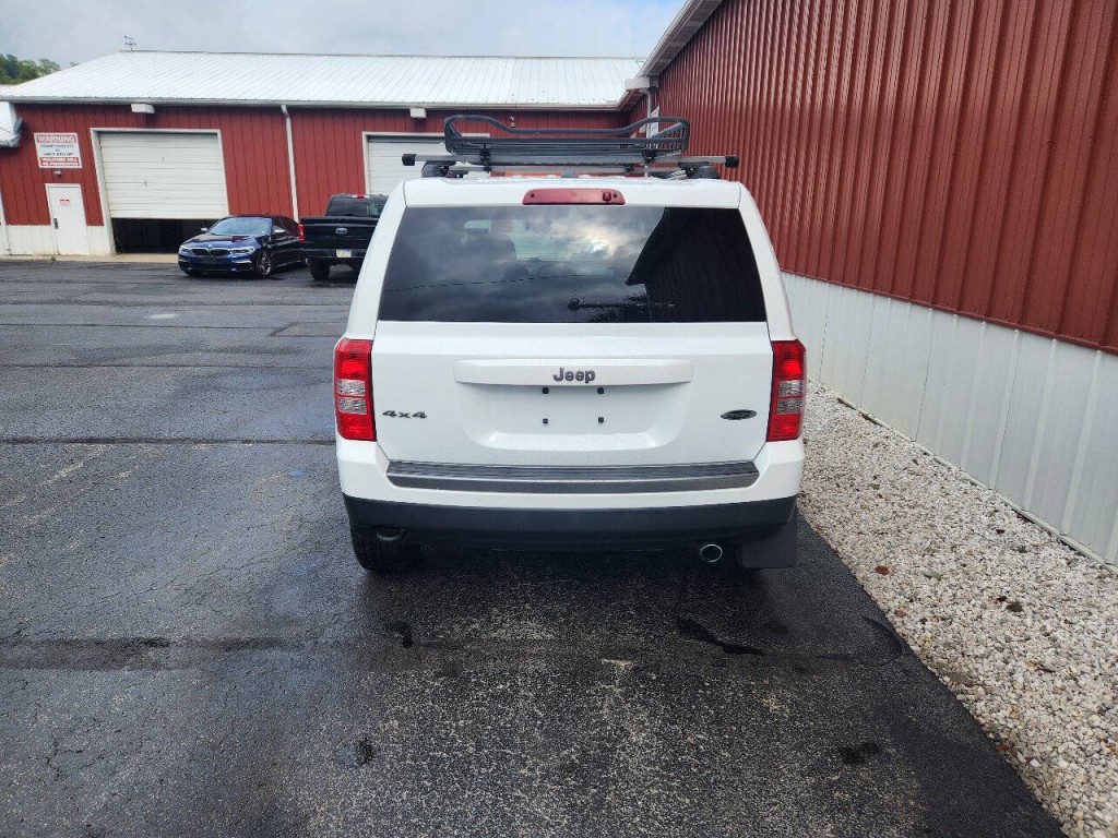 2016 Jeep Patriot Image 6