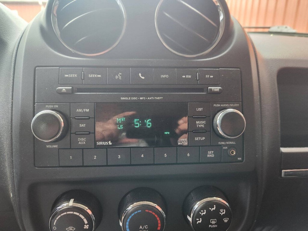 2016 Jeep Patriot Image 19