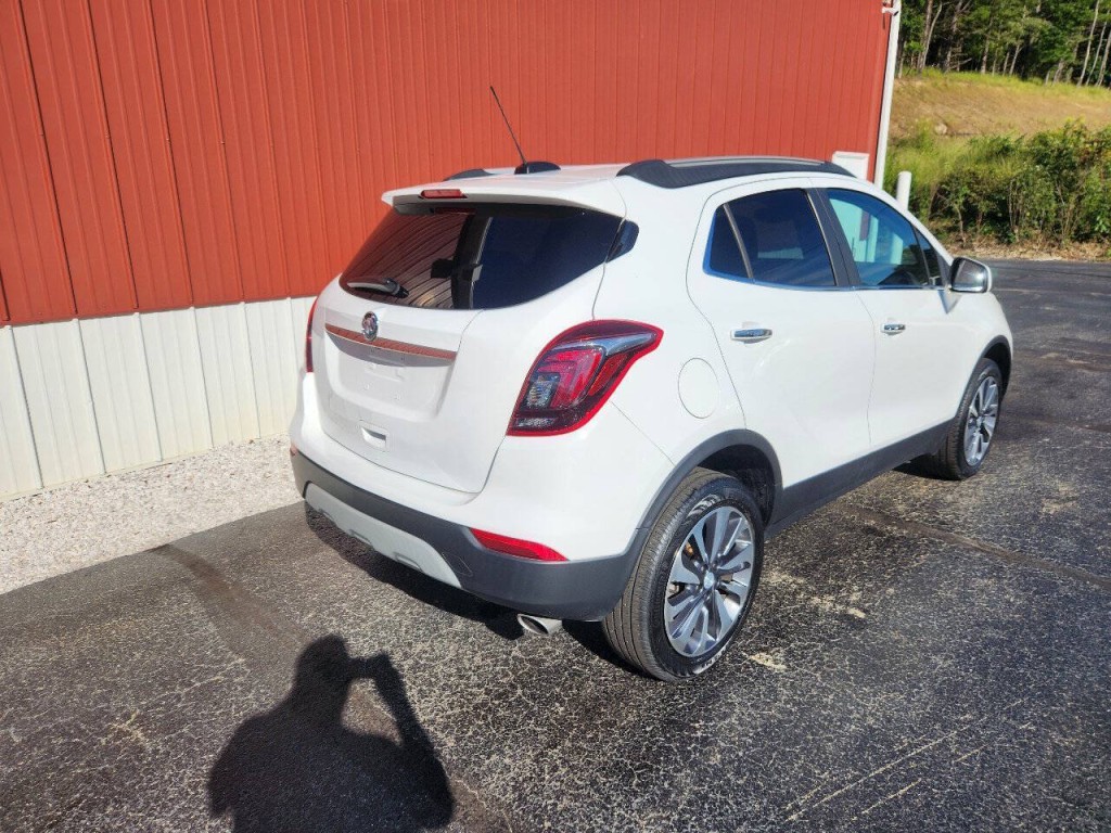 2022 Buick Enclave Image 7