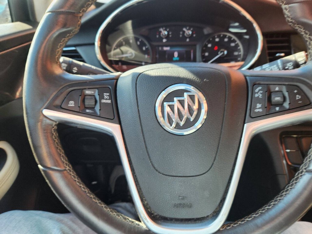 2022 Buick Enclave Image 17