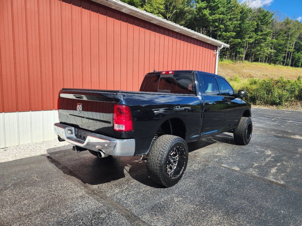 2014 RAM 1500 Image 8