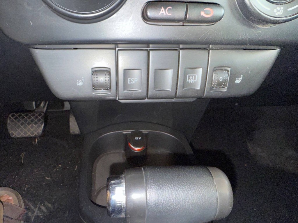2009 Volkswagen Beetle Image 12