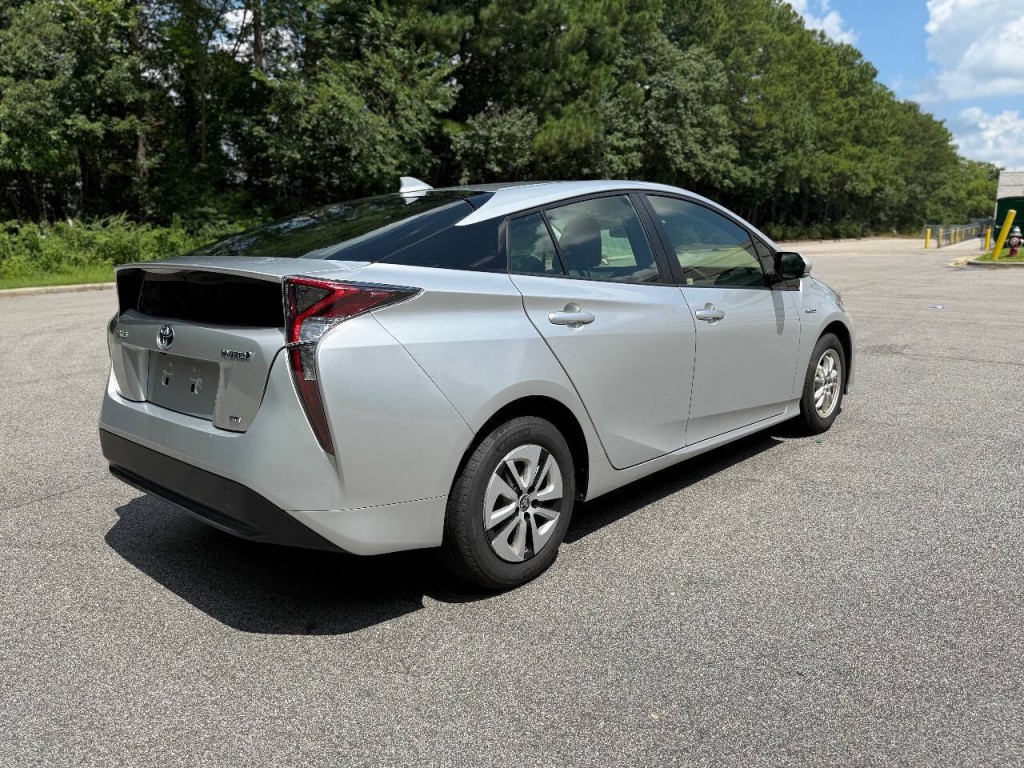 2018 Toyota Prius Image 4