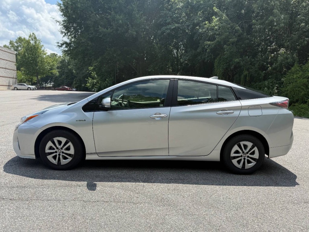 2018 Toyota Prius Image 5