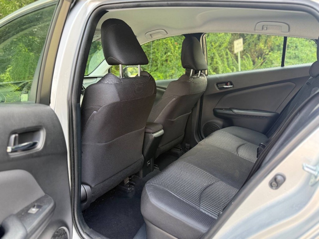 2018 Toyota Prius Image 12