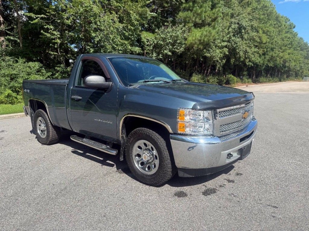 2013 Chevrolet Silverado 1500 Image 2
