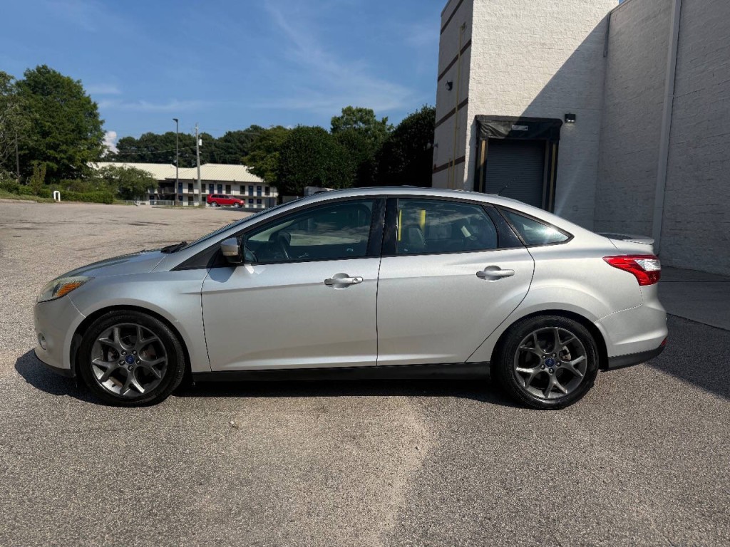 2014 Ford Focus Image 5