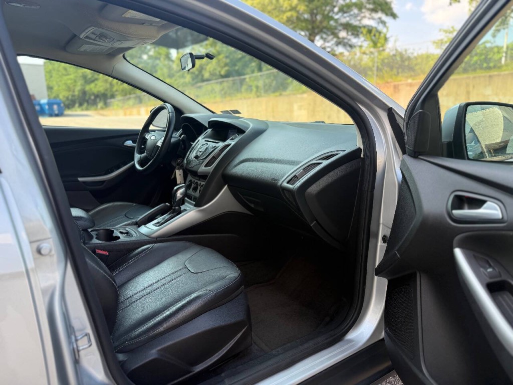 2014 Ford Focus Image 11