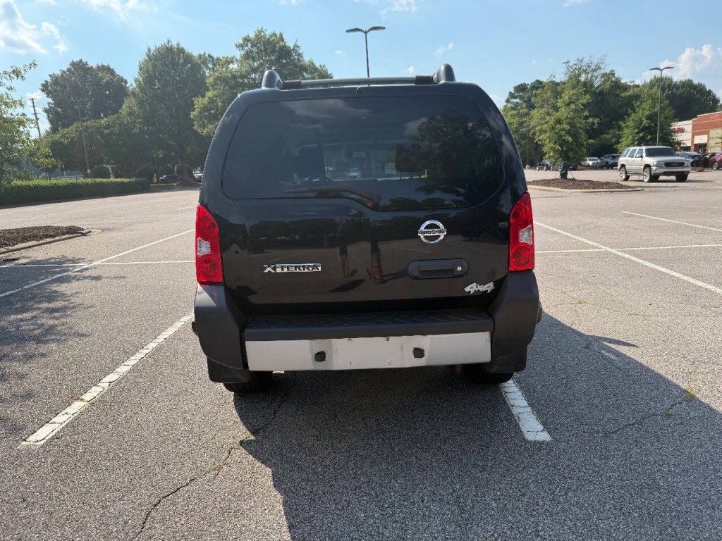 2011 Nissan Xterra Image 6