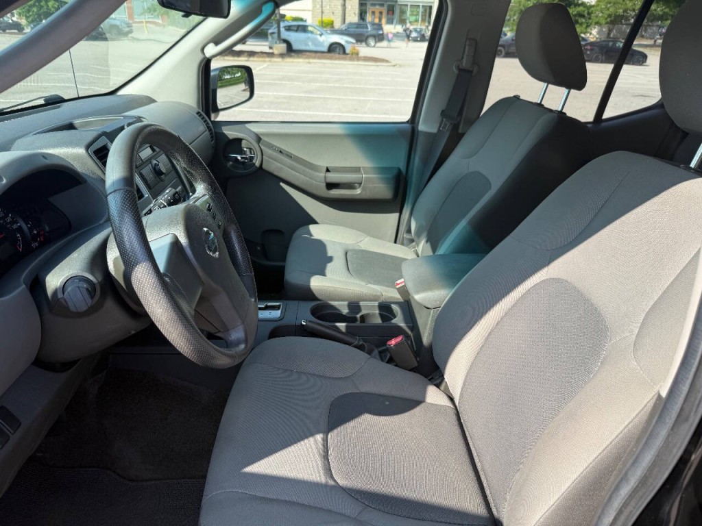 2011 Nissan Xterra Image 9