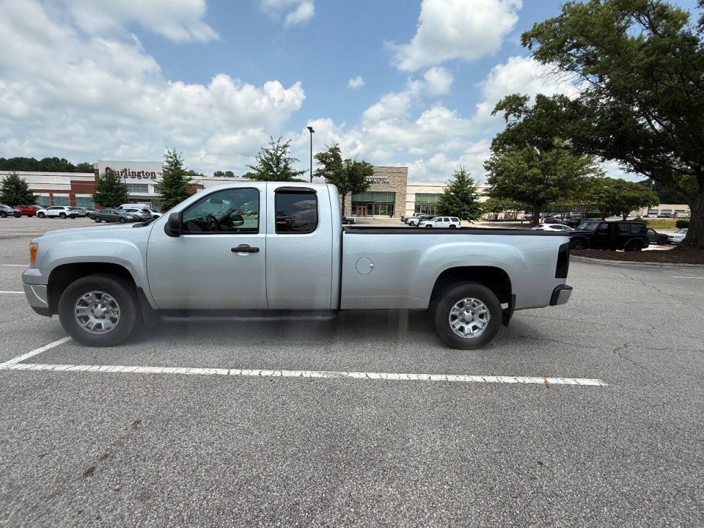 2012 GMC Sierra 1500 Image 8