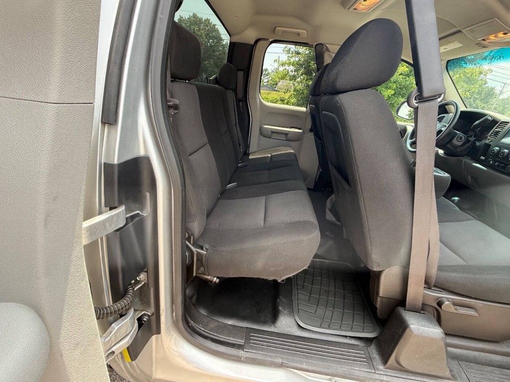 2012 GMC Sierra 1500 Image 16