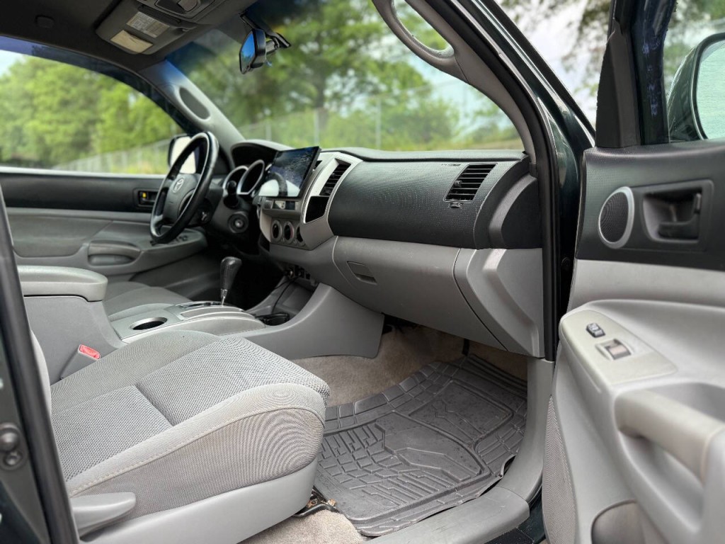 2009 Toyota Tacoma Image 10