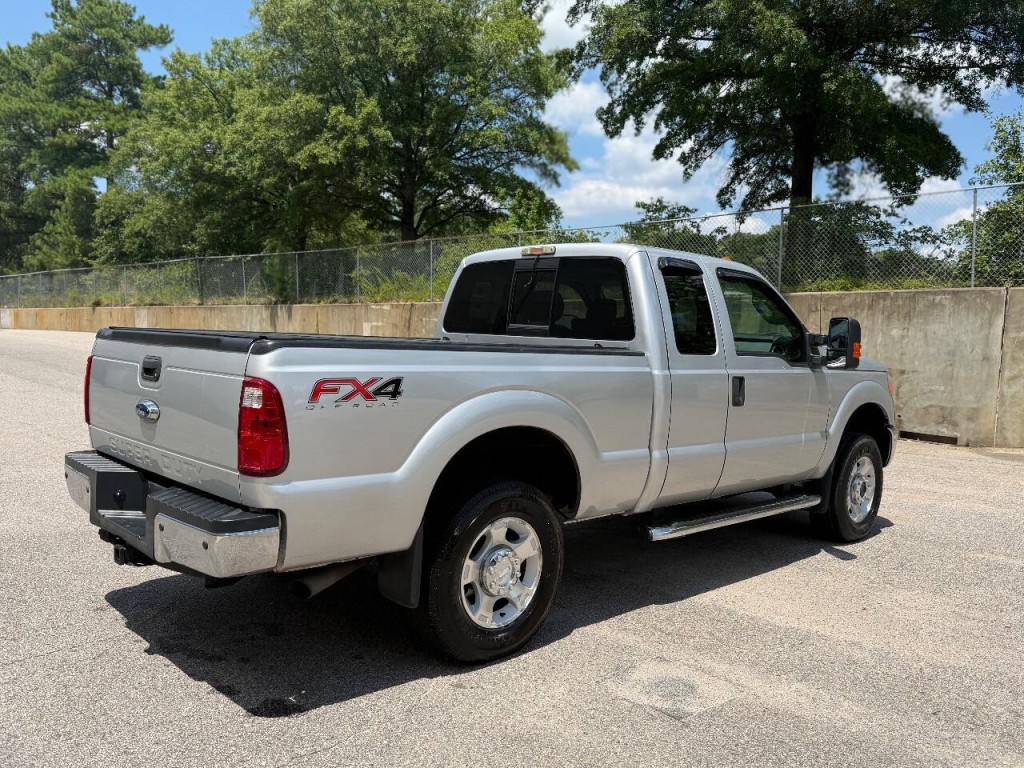2012 Ford F-250 Image 5
