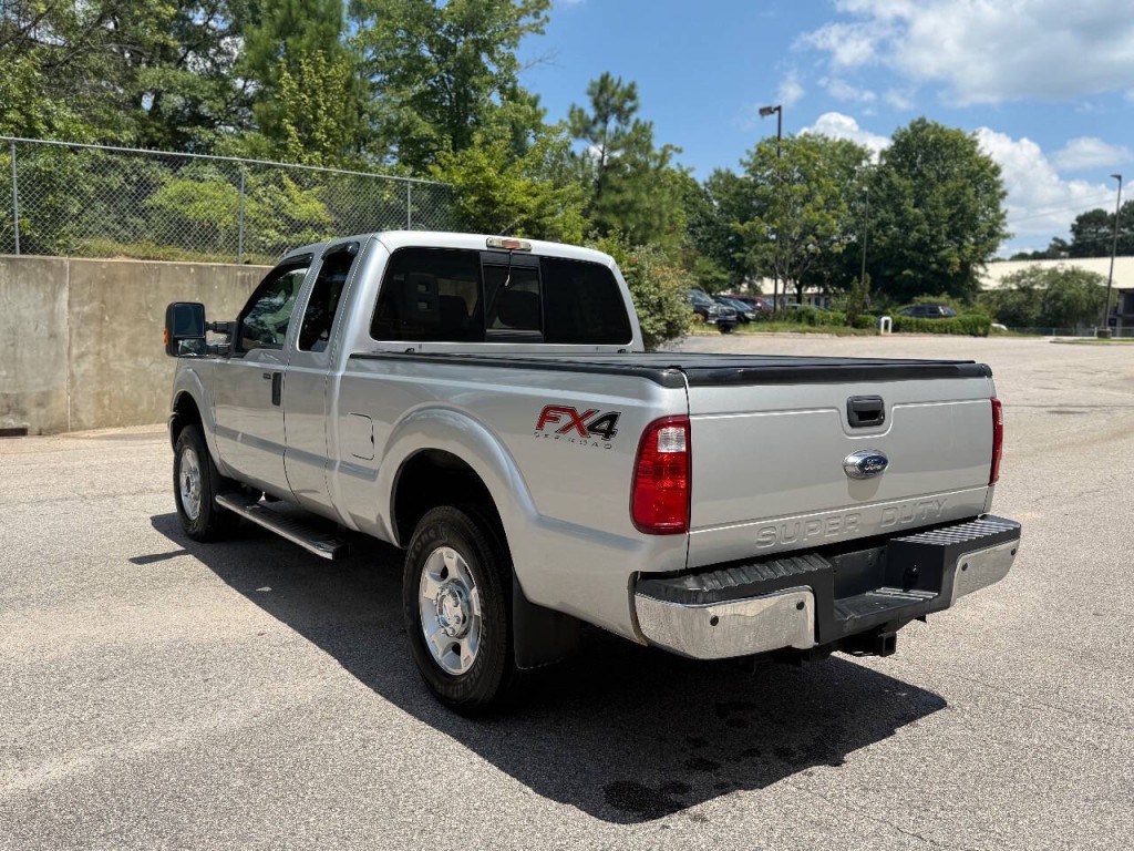 2012 Ford F-250 Image 6