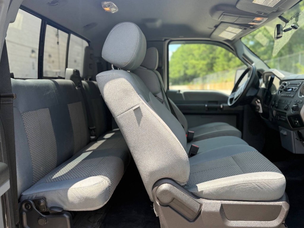 2012 Ford F-250 Image 14
