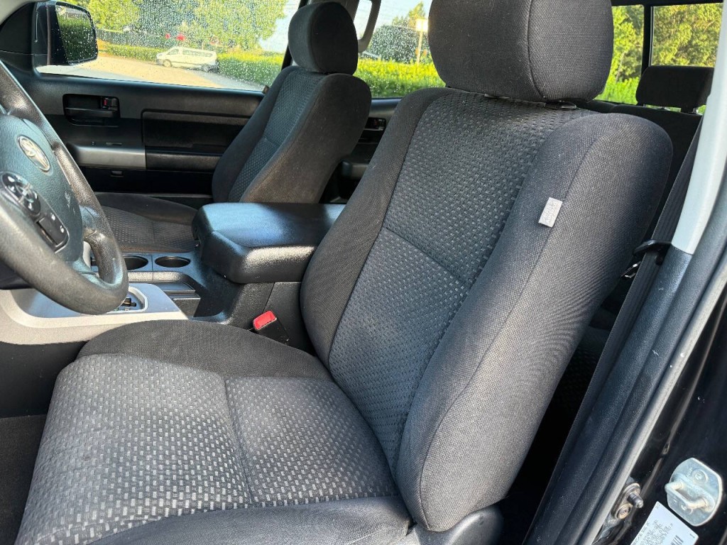 2012 Toyota Tundra Image 10