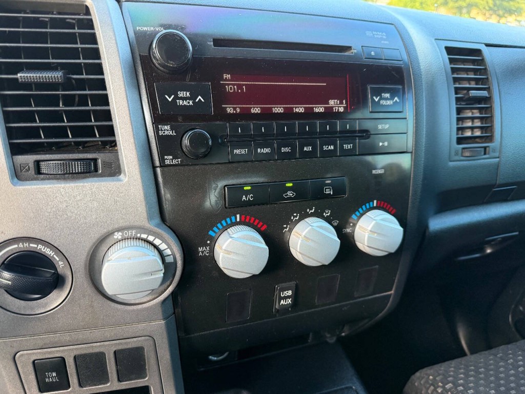 2012 Toyota Tundra Image 14