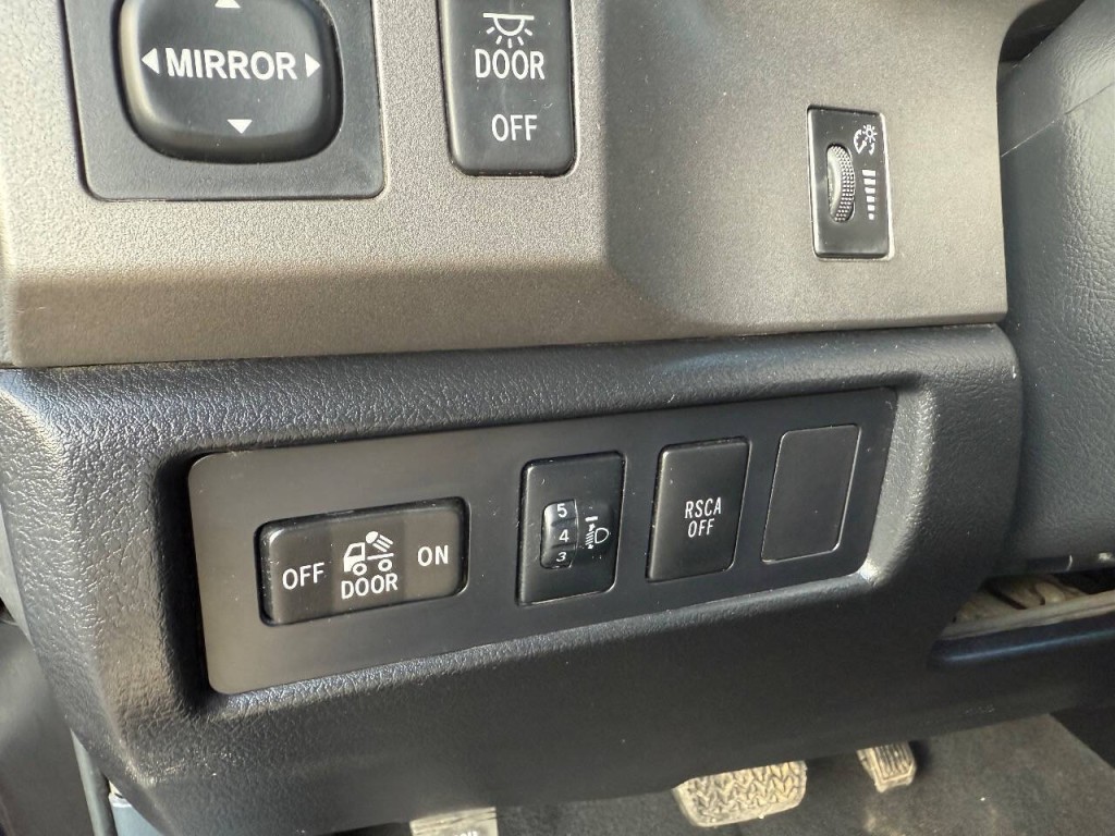 2012 Toyota Tundra Image 15