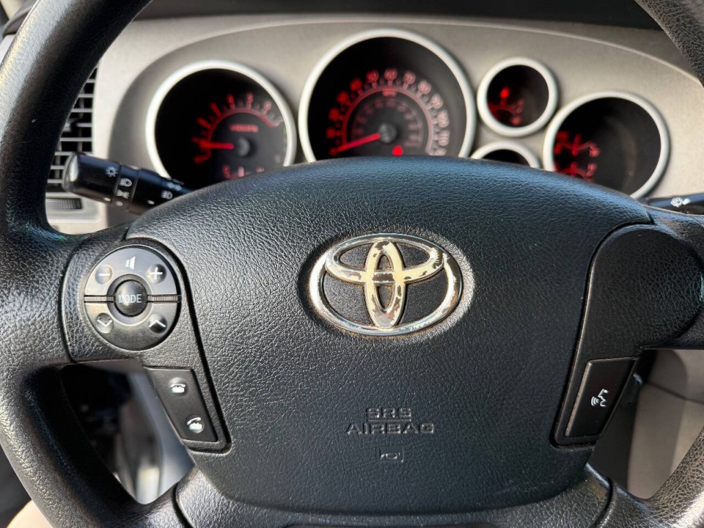 2012 Toyota Tundra Image 16