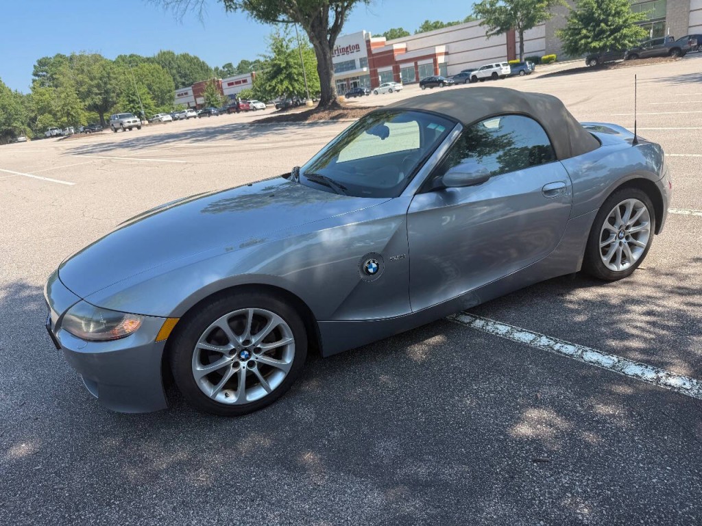 2006 BMW Z4 Image 12