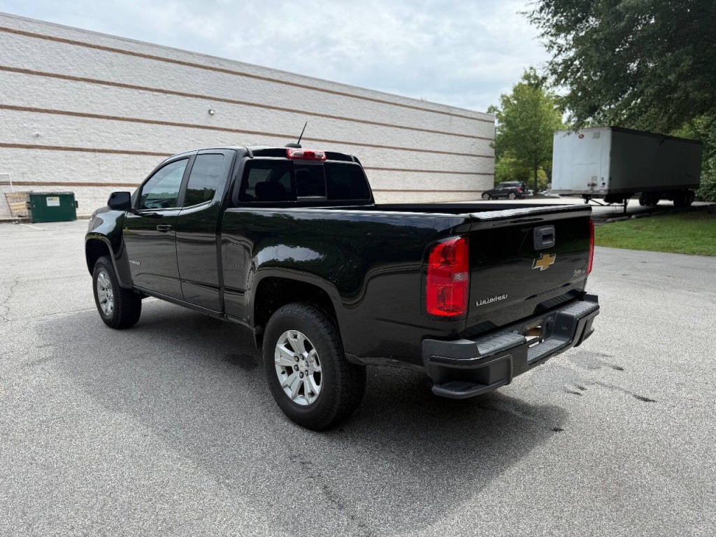 2017 Chevrolet Colorado Image 3