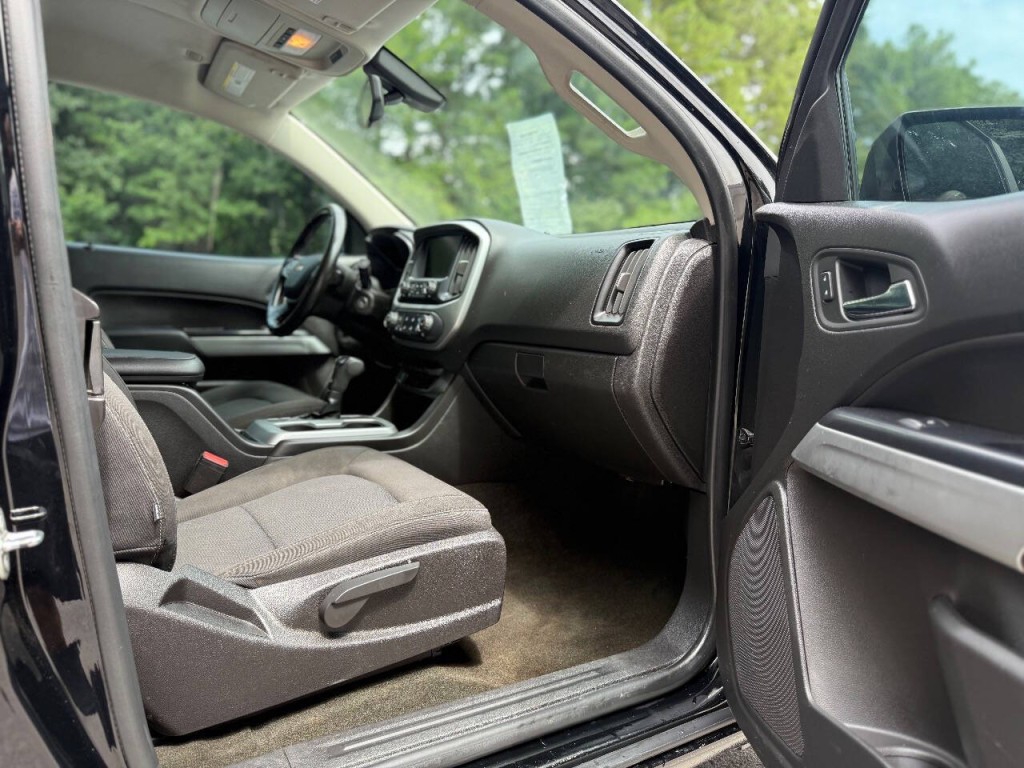 2017 Chevrolet Colorado Image 11