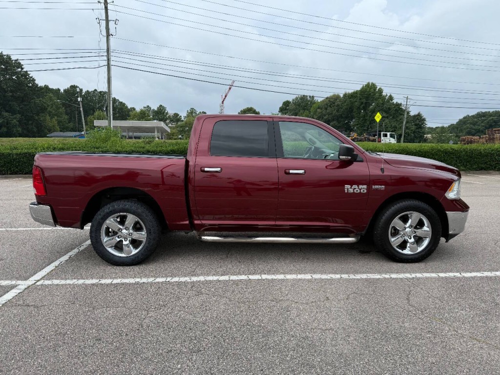 2017 RAM 1500 Image 3