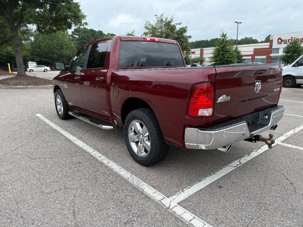 2017 RAM 1500 Image 6