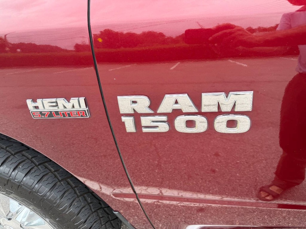 2017 RAM 1500 Image 9