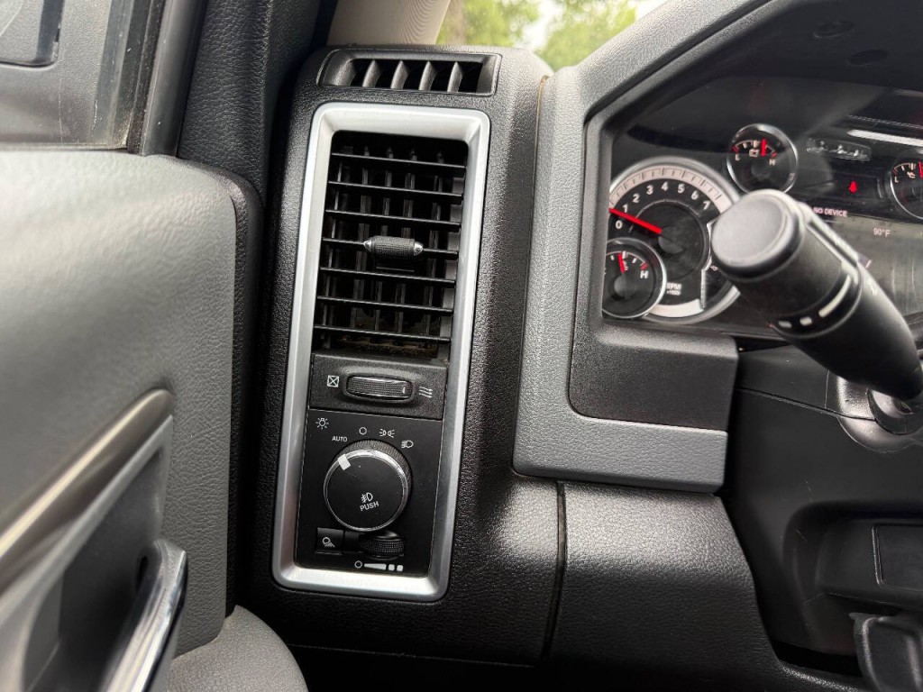 2017 RAM 1500 Image 21
