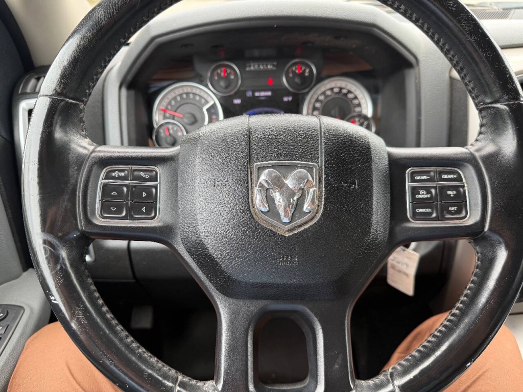 2017 RAM 1500 Image 22