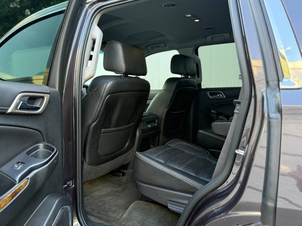 2015 GMC Yukon Image 12