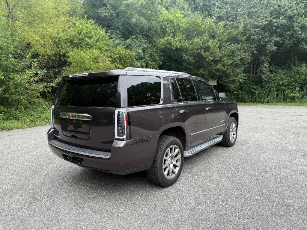 2015 GMC Yukon Image 4