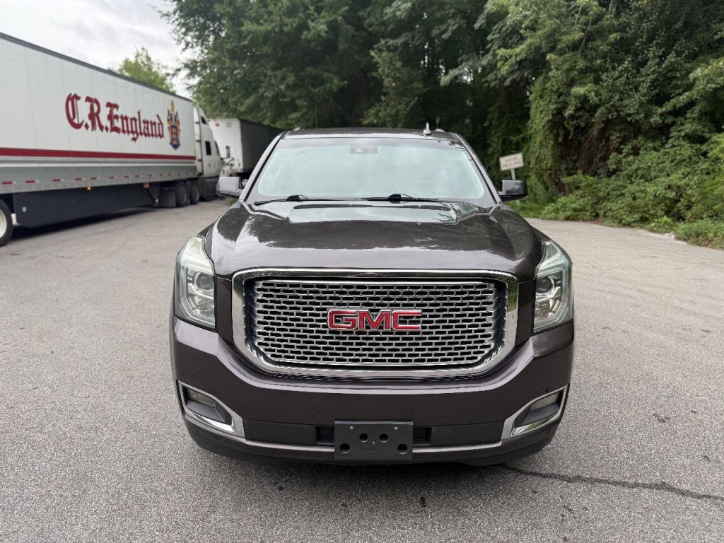 2015 GMC Yukon Image 9