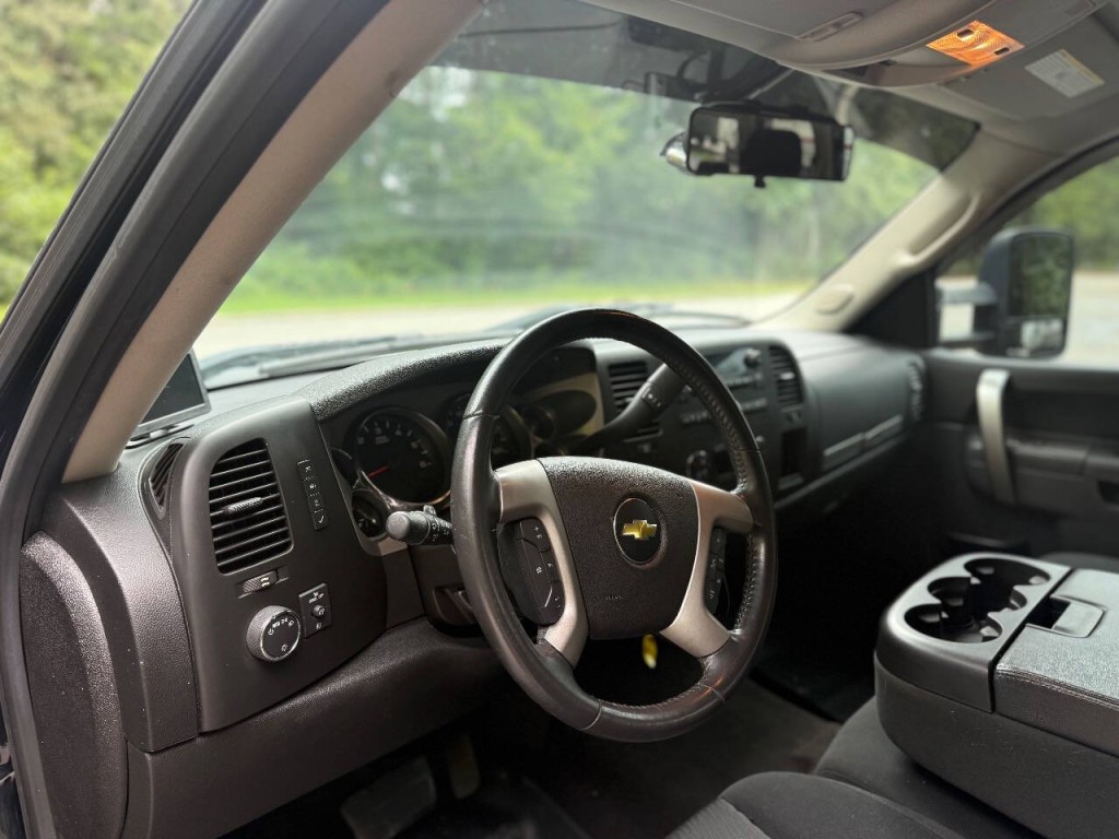 2013 Chevrolet Silverado 1500 Image 8