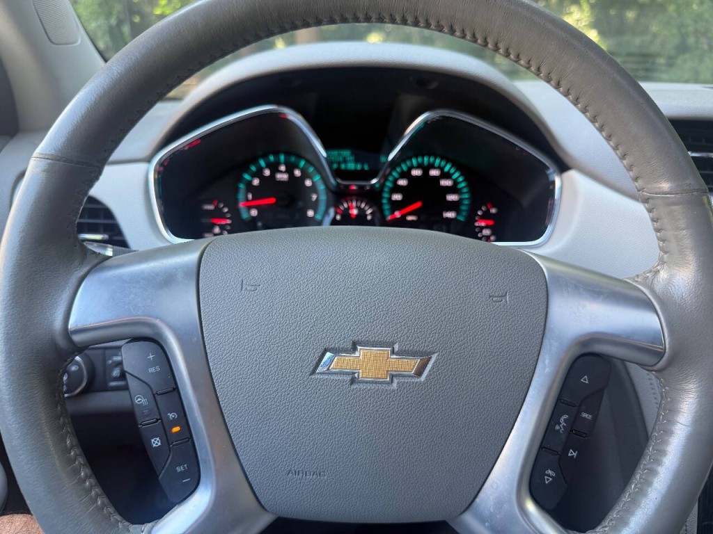 2015 Chevrolet Traverse Image 15