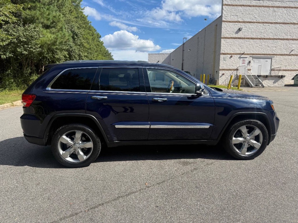 2012 Jeep Grand Cherokee Image 4