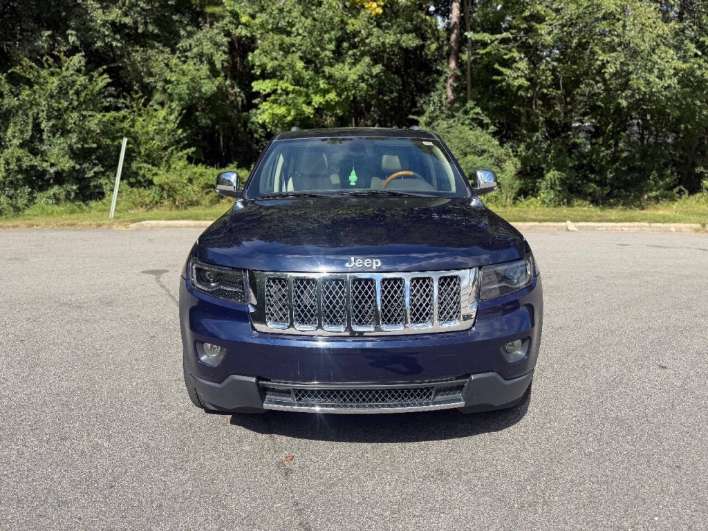 2012 Jeep Grand Cherokee Image 8
